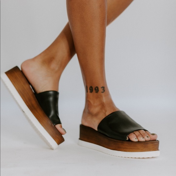 LAST PAIR matisse one kiss slides - Picture 7 of 7